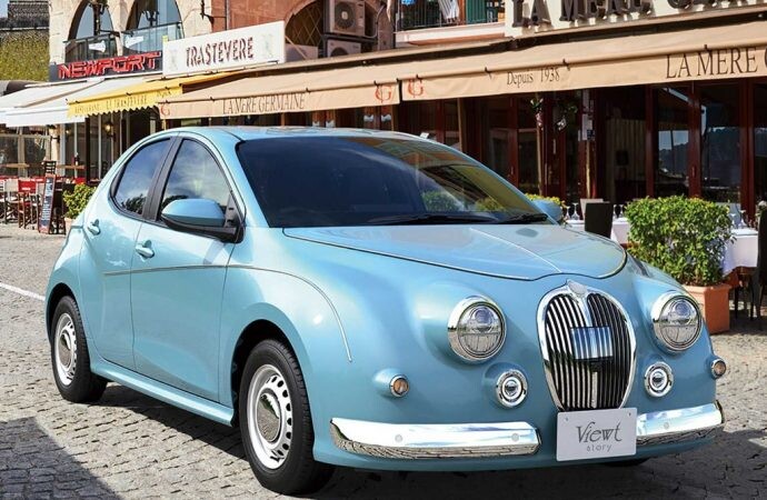 Mitsuoka le pone su curioso toque retro al Toyota Yaris