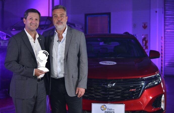 Chevrolet Equinox RS premiada por CESVI como el SUV grande más seguro del 2022