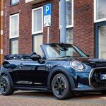 P90497609_lowRes_mini-cooper-se-conve