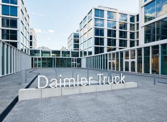 Daimler Truck AG, grupo al que pertenece Mercedes-Benz Camiones y Buses, fortalece su negocio