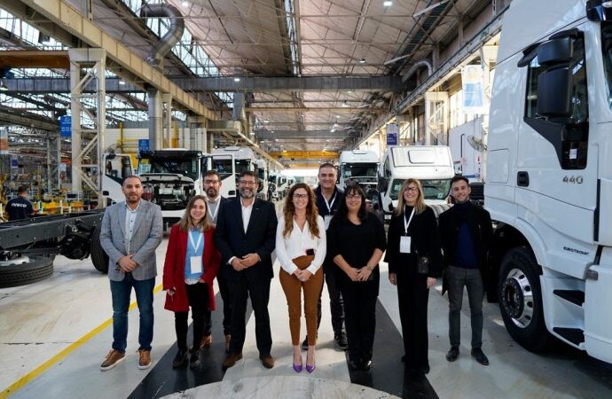 Iveco Group profundiza su trabajo en el desarrollo de proveedores locales