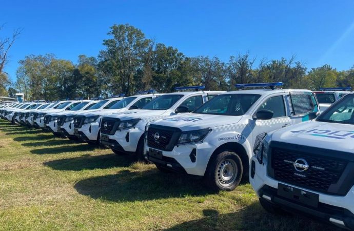 Nissan Argentina hizo entrega de 200 Frontier a la Policía de la Provincia de Buenos Aires
