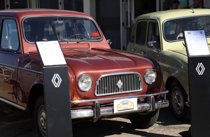 Renault festeja los 60 años del R4 producido en la Argentina