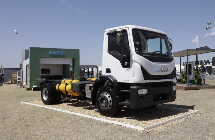 Iveco acompaña la producción y el desarrollo de las economías regionales dando soporte a sus clientes