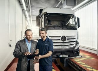 Mercedes-Benz Camiones y Buses incorpora el ChatGPT en sus procesos