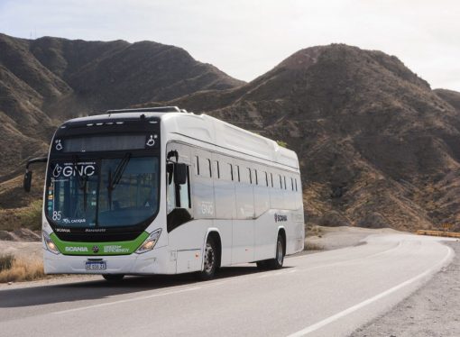 Mendoza avanza con la tecnología de buses a GNC