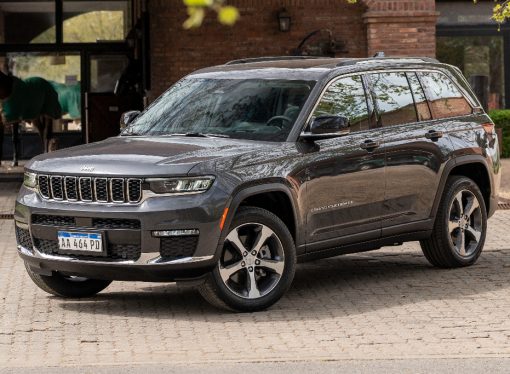 Jeep ofrece nuevos datos sobre el Grand Cherokee que lanzará en breve