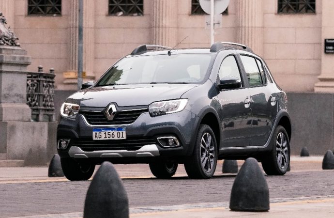 Renault relanza los Sandero y Stepway CVT en la Argentina