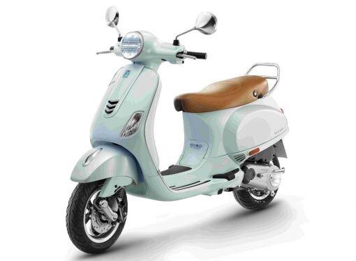 Vespa lanza la renovada VXL 150 en la Argentina