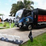 01 Foton eAumark ploteado de Satro, para distribuir productos Coca Cola