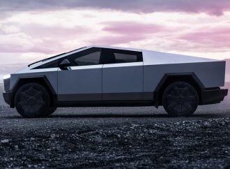 Giugiaro: “el Cybertruck es el Picasso de los automóviles”