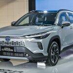 Toyota-Corolla-Cross-HEV-Premium-Luxury-01