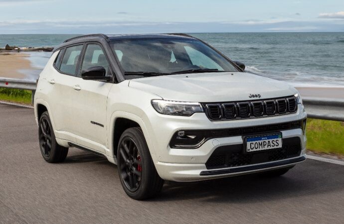 El Jeep Compass suma del motor de la Rampage en Brasil