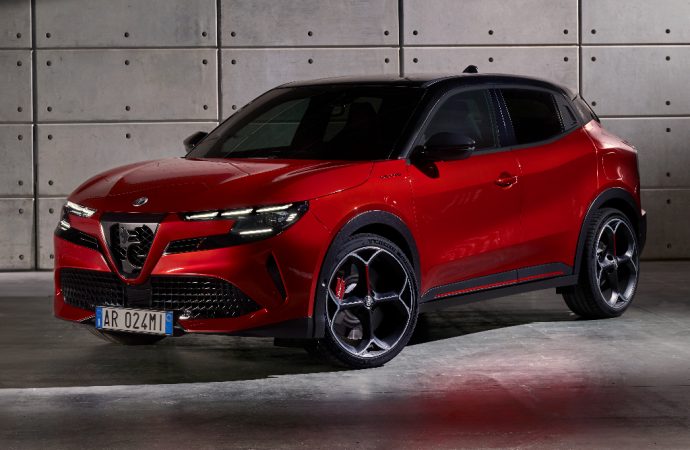Milano: el SUV compacto y eléctrico de la nueva era de Alfa Romeo