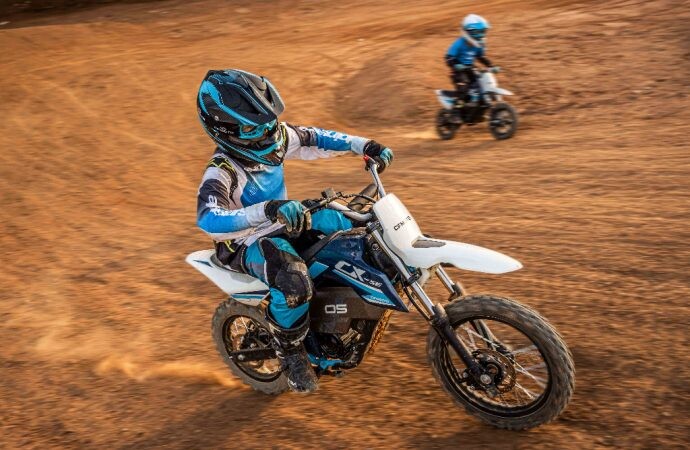 CFMoto lanza las CX-2E y CX-5E eléctricas