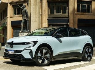 Renault deja de vender el Megane E-Tech en Argentina