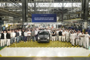 Stellantis celebra los 500.000 Fiat Cronos producidos en el Polo Industrial Ferreyra en Córdoba