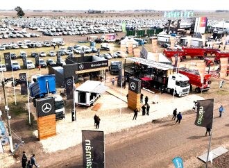 Compromiso con el agro: Mercedes-Benz Camiones y Buses, protagonista en Agroactiva 2024