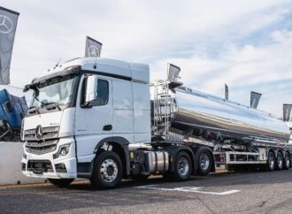 Mercedes-Benz Actros 2548 LS/33, tecnología avanzada para cargas en transporte extrapesado