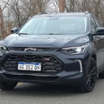 Chevrolet Tracker RS curva
