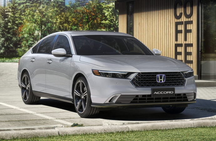 Honda lanza el Accord híbrido en Argentina