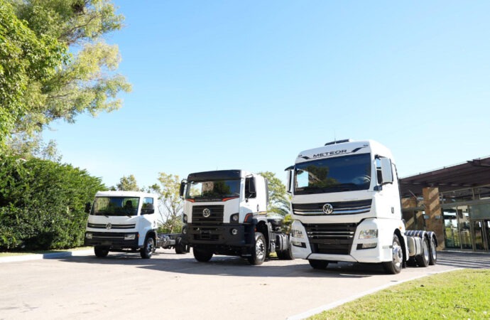 Más equipamiento para los Camiones y Buses Volkswagen