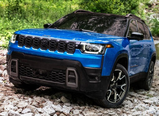 Vuelve el Jeep Cherokee y ya muestra su diseño