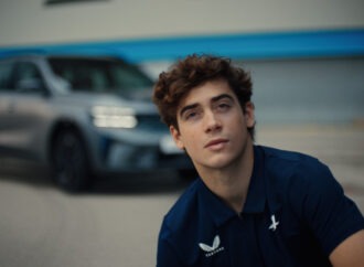 Renault anuncia a Franco Colapinto como embajador de la marca para las versiones Esprit Alpine