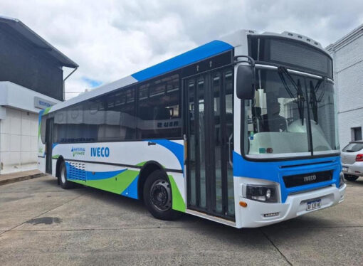 De la terminal automotriz a la calle: cómo es el proceso de carrozado de un chasis Iveco Bus