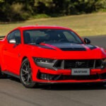 Mustang Dark Horse (1)