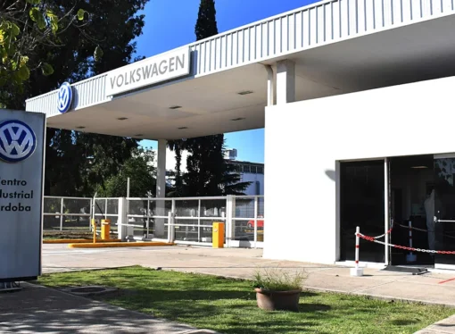 Volkswagen podría fabricar una caja de Aisin en Córdoba