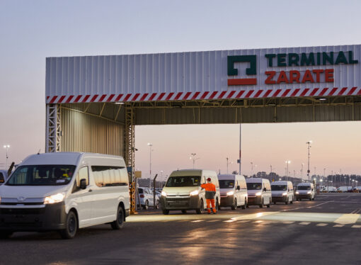 Toyota inició la exportación de la Hiace a Brasil