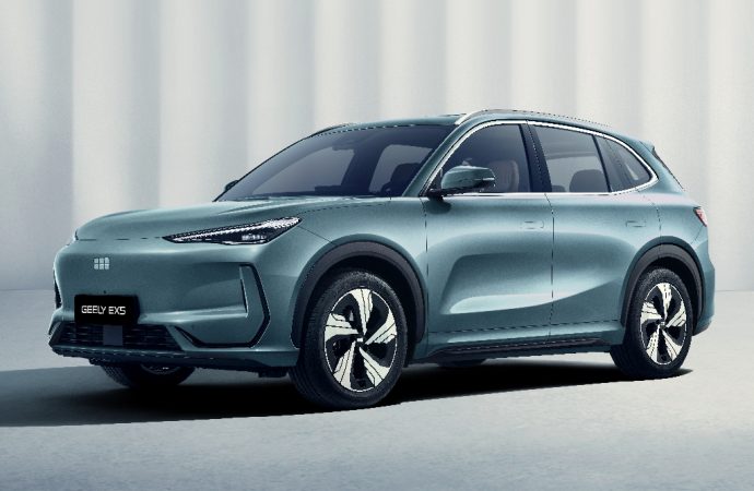 Geely se lanzará en octubre con su nuevo importador