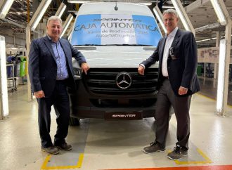 Mercedes producirá en Argentina la Sprinter con caja automática