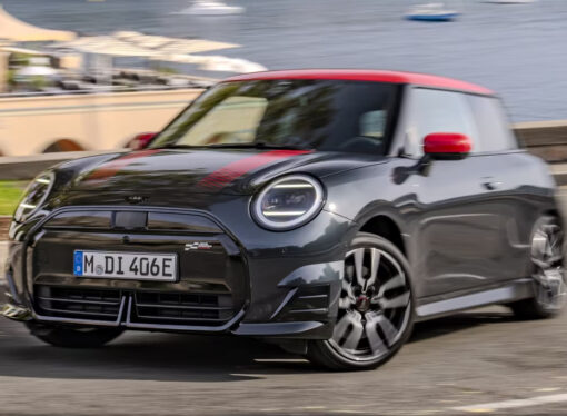 Mini lanza los renovados Cooper Cabrio y JCW en Argentina