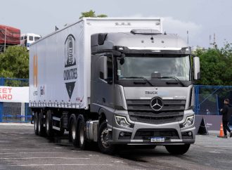 Mercedes-Benz eligió al mejor conductor de camiones Actros del país