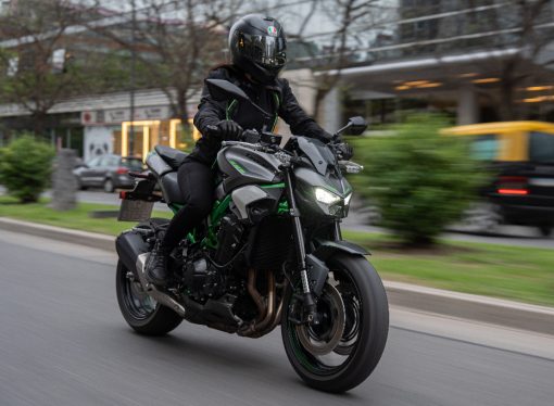 Kawasaki lanza la nueva Z900 en Argentina
