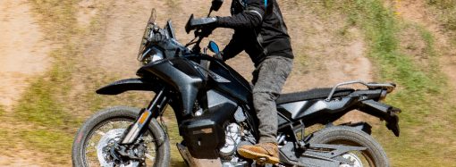CFMoto lanza la 800MT-X en Argentina