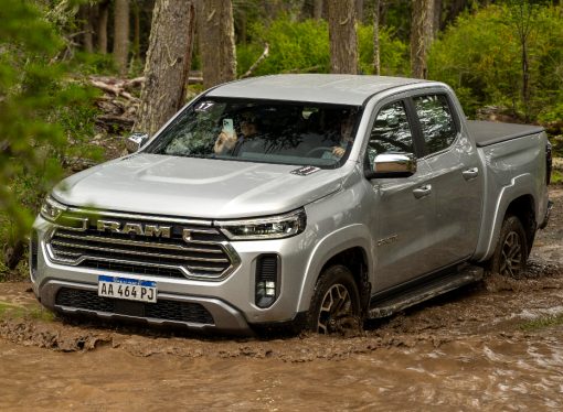 Primer contacto: Ram Dakota Laramie