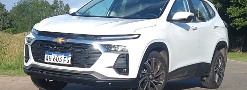 Contacto: Chevrolet Tracker Premier (2025)