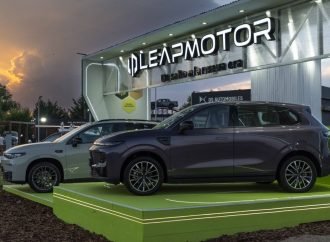 Stellantis exhibe en Cariló la gama de Leapmotor que lanzará a mediados de año