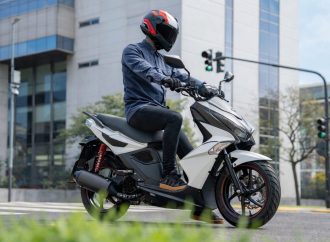 Kymco lanza la Super 8 150 CBS