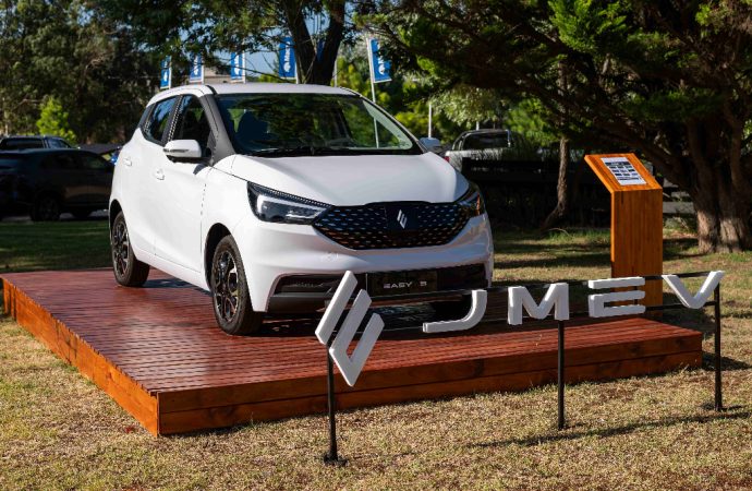 Grupo Antelo continúa durante febrero con una experiencia de manejo en Links Pinamar de sus modelos