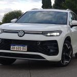 Volkswagen Tiguan curva