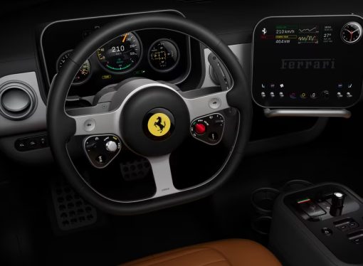 El primer Ferrari eléctrico se llama Luce y así es su interior