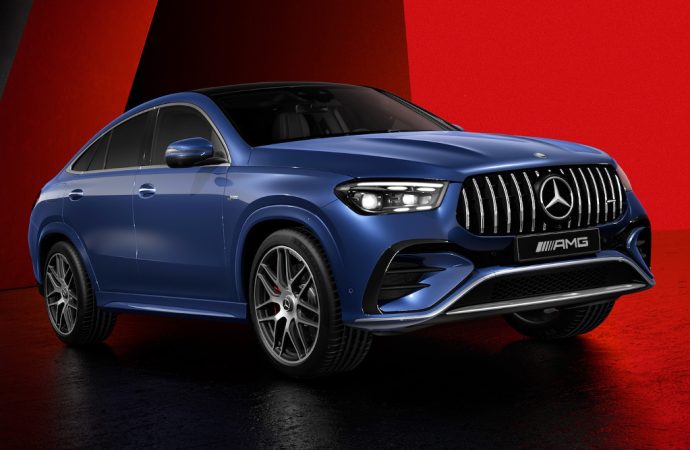 Mercedes rebajó precios de nueve modelos hasta en 60.000 dólares