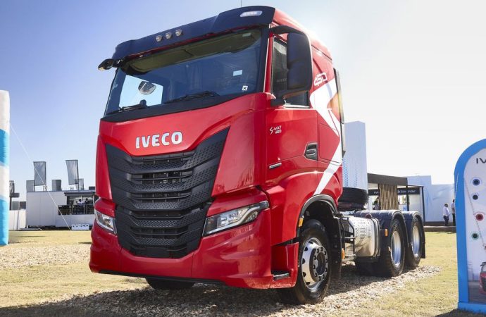 Iveco lanza una versión de entrada para el S-Way