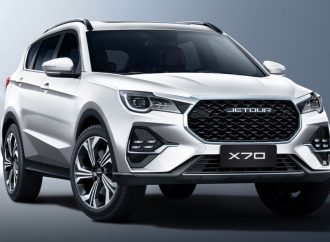 Jetour lanza el rediseño del X70 en Argentina
