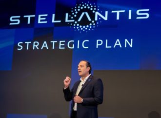 Stellantis “dividió” sus marcas entre globales y regionales
