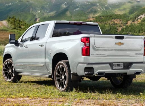 Chevrolet suma equipamiento en la Silverado